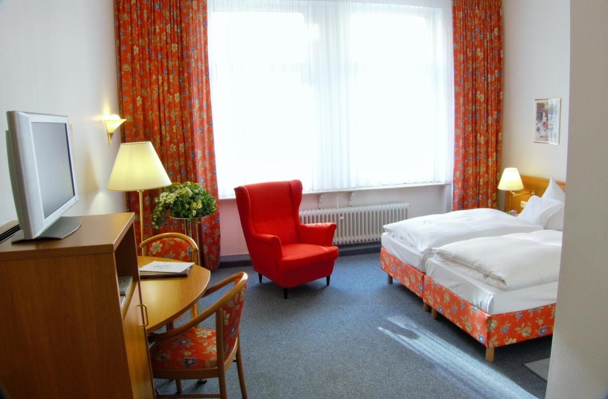 Economy Double Room,1219297948:JPEG
